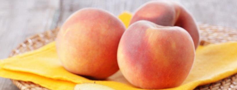桃子的功效与作用 吃桃子的好处有哪些